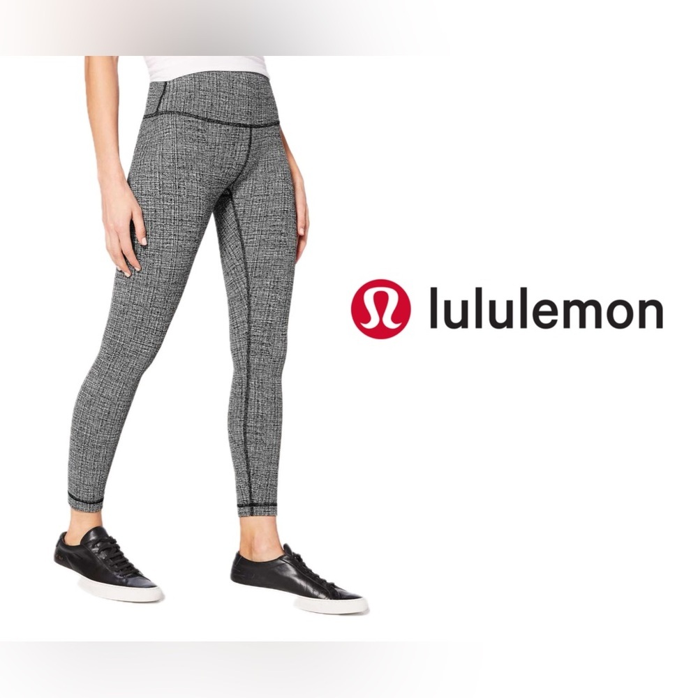 Lululemon Wunder Under Hi-Rise 7/8 Tight 25"  Black + White Size 8